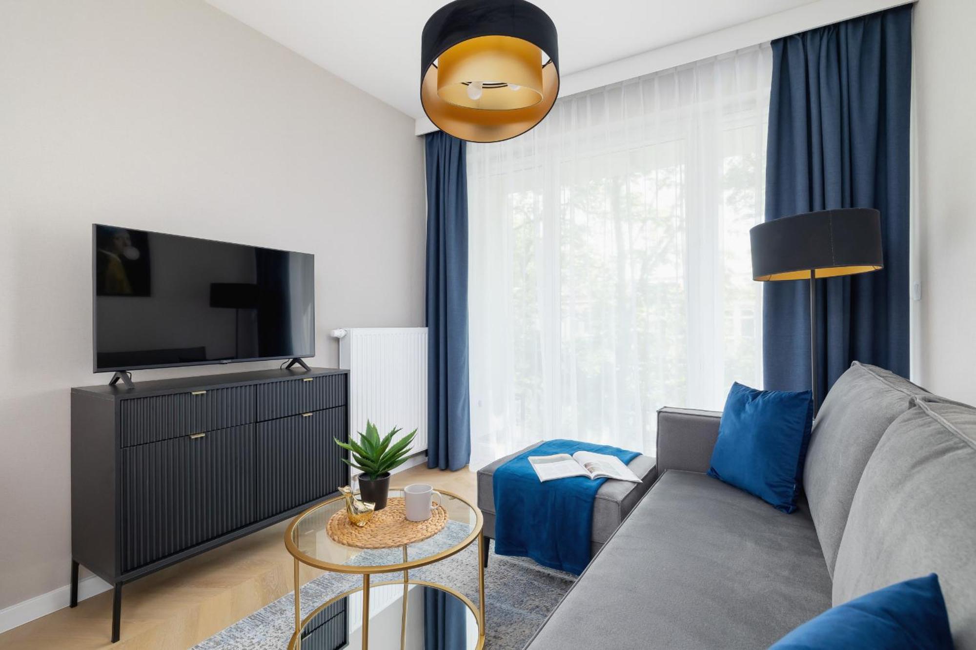 Klimatyzowany Apartament W Centrum Krakowa Z Parkingiem I Biurkiem By Renters Prestige — Photos 3